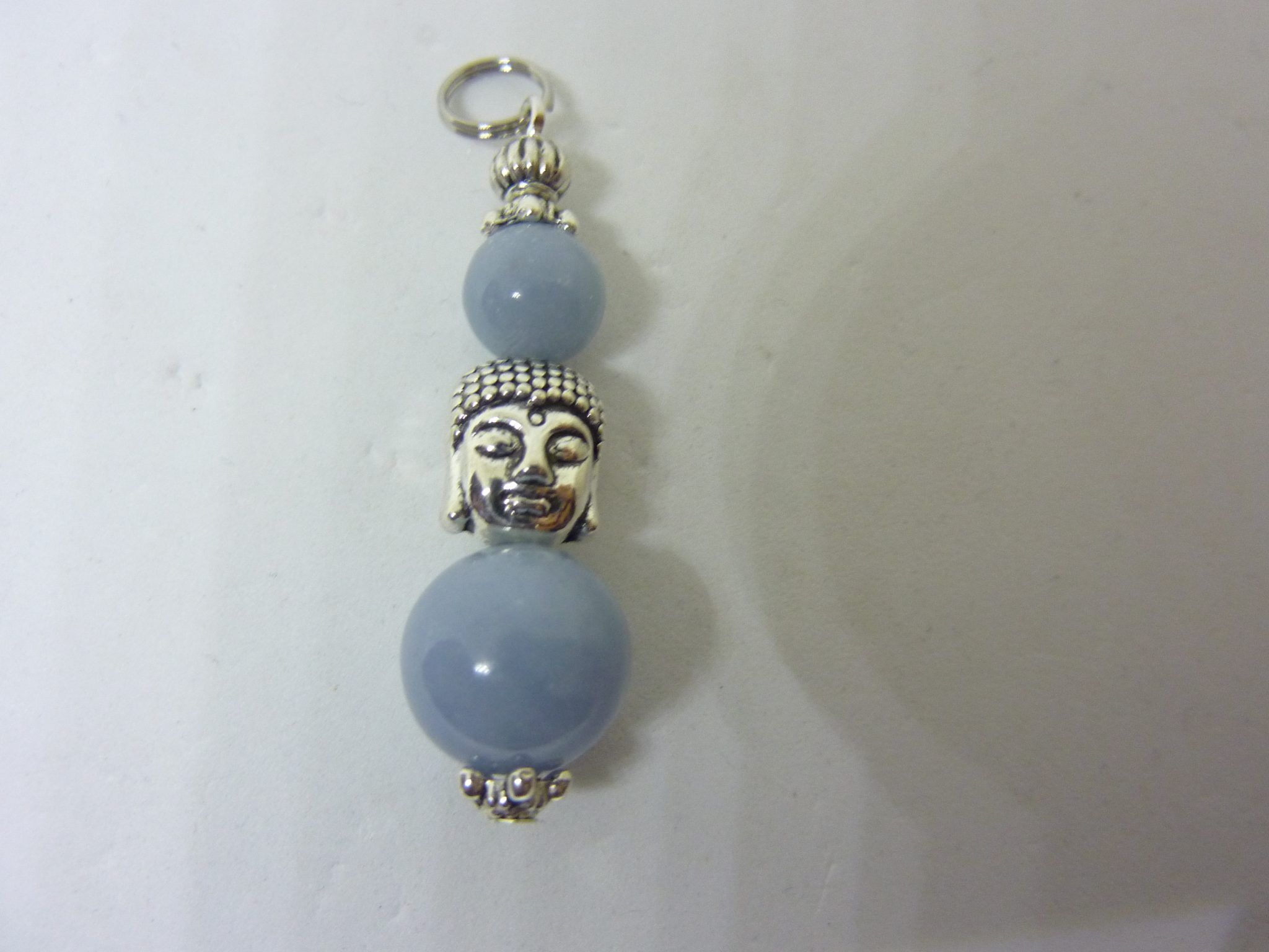 Pendentif Bouddha protection Angélite (anhydrite) – Image 2