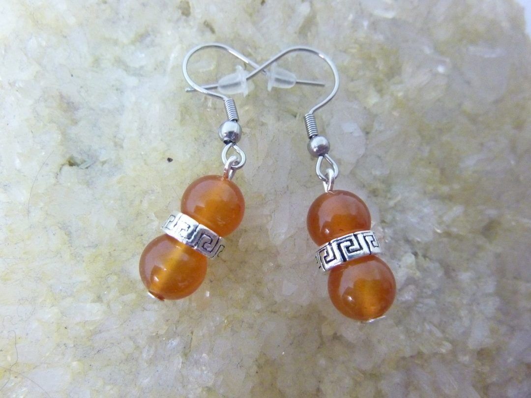 Boucles d'oreilles CORNALINE 8 MM