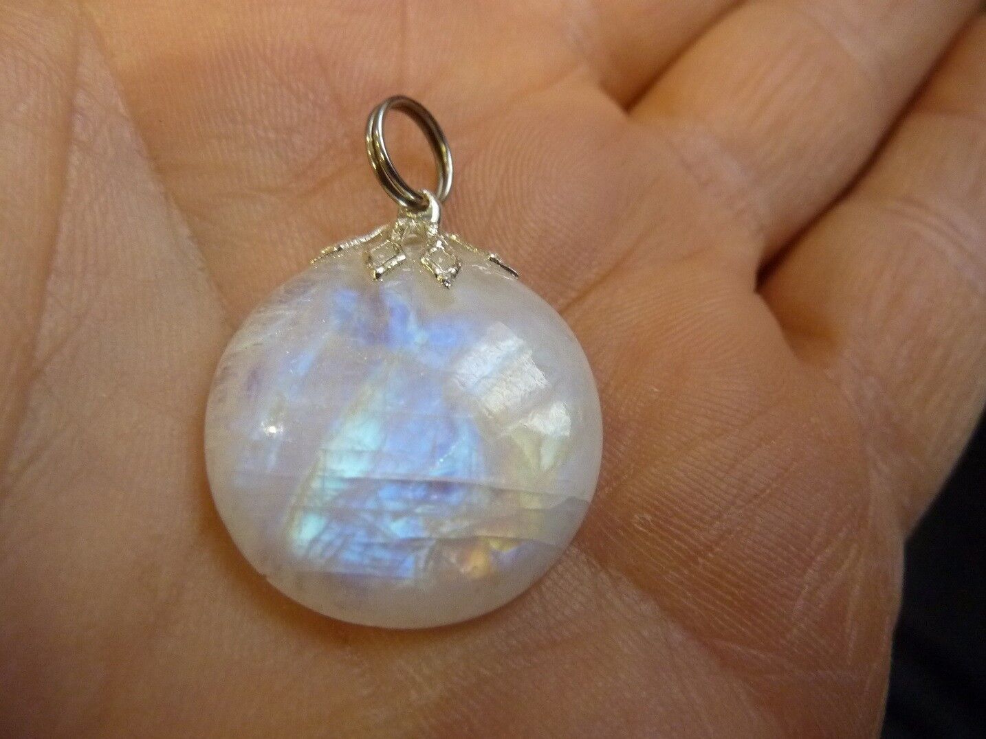 Pendentif pierre de lune gemme ref 5968