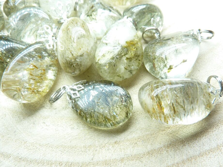 Pendentif quartz tourmaliné verte