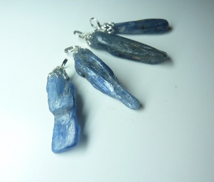 Pendentif Cyanite Disthène à l'unité