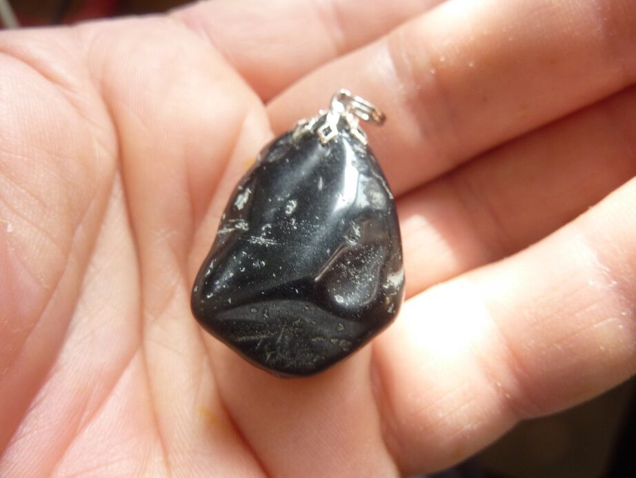 Pendentif Spinelle noir 31,4 gr ultra rare gg 23