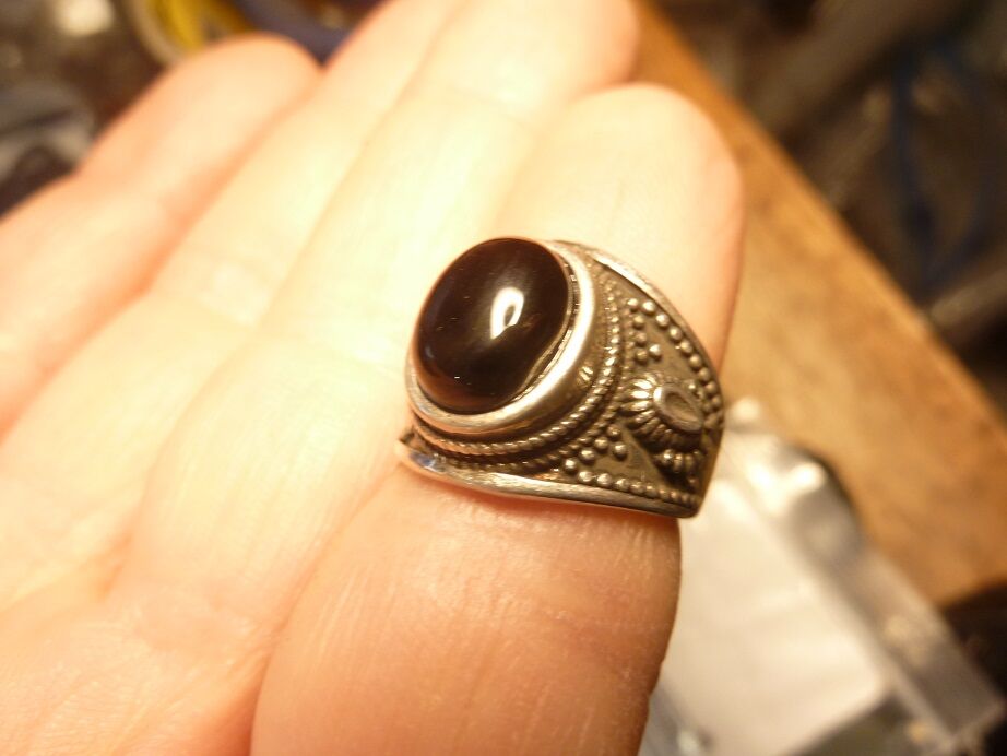 Bague Spinelle noir monture argent 925 taille 56