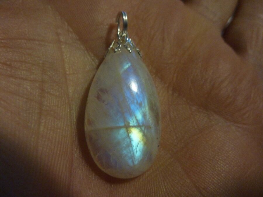 PENDENTIF PIERRE DE LUNE GEMME 25 cts AAA+ ref 8784