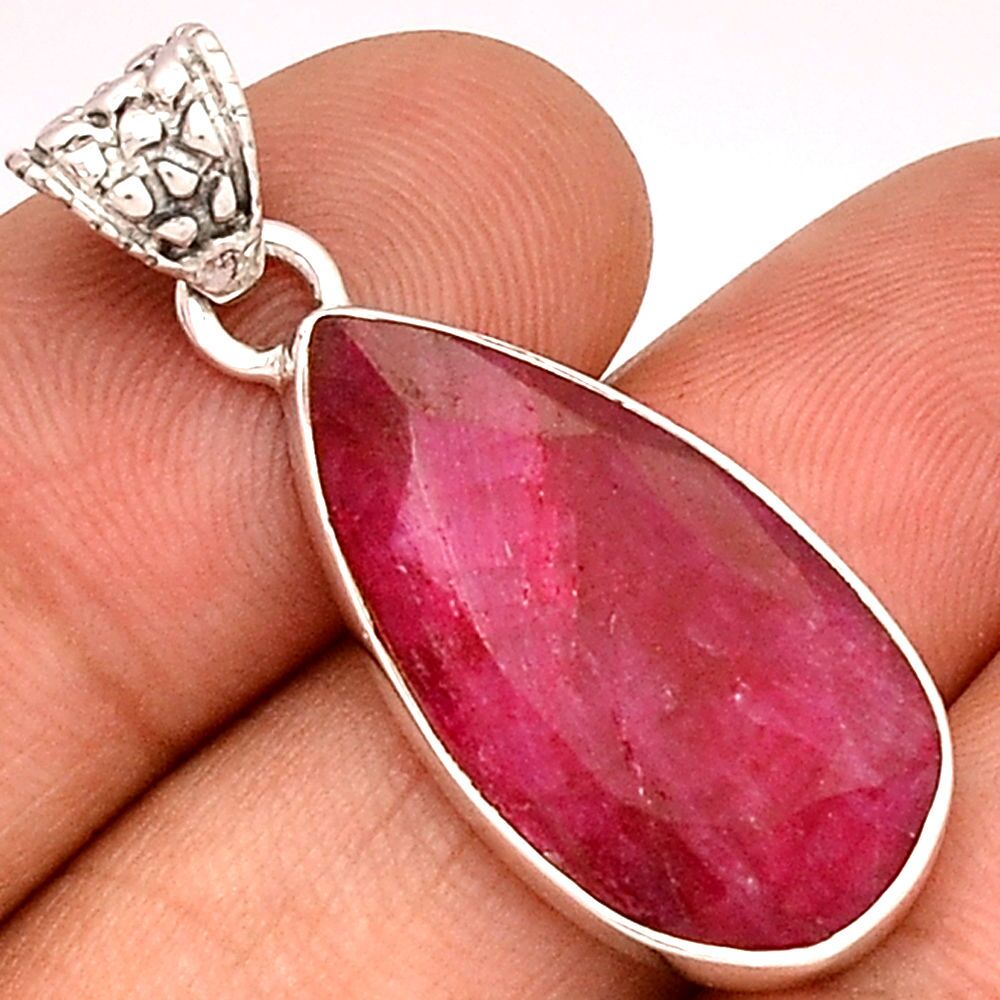 PENDENTIF RUBIS MONTURE ARGENT 925 REF 2034