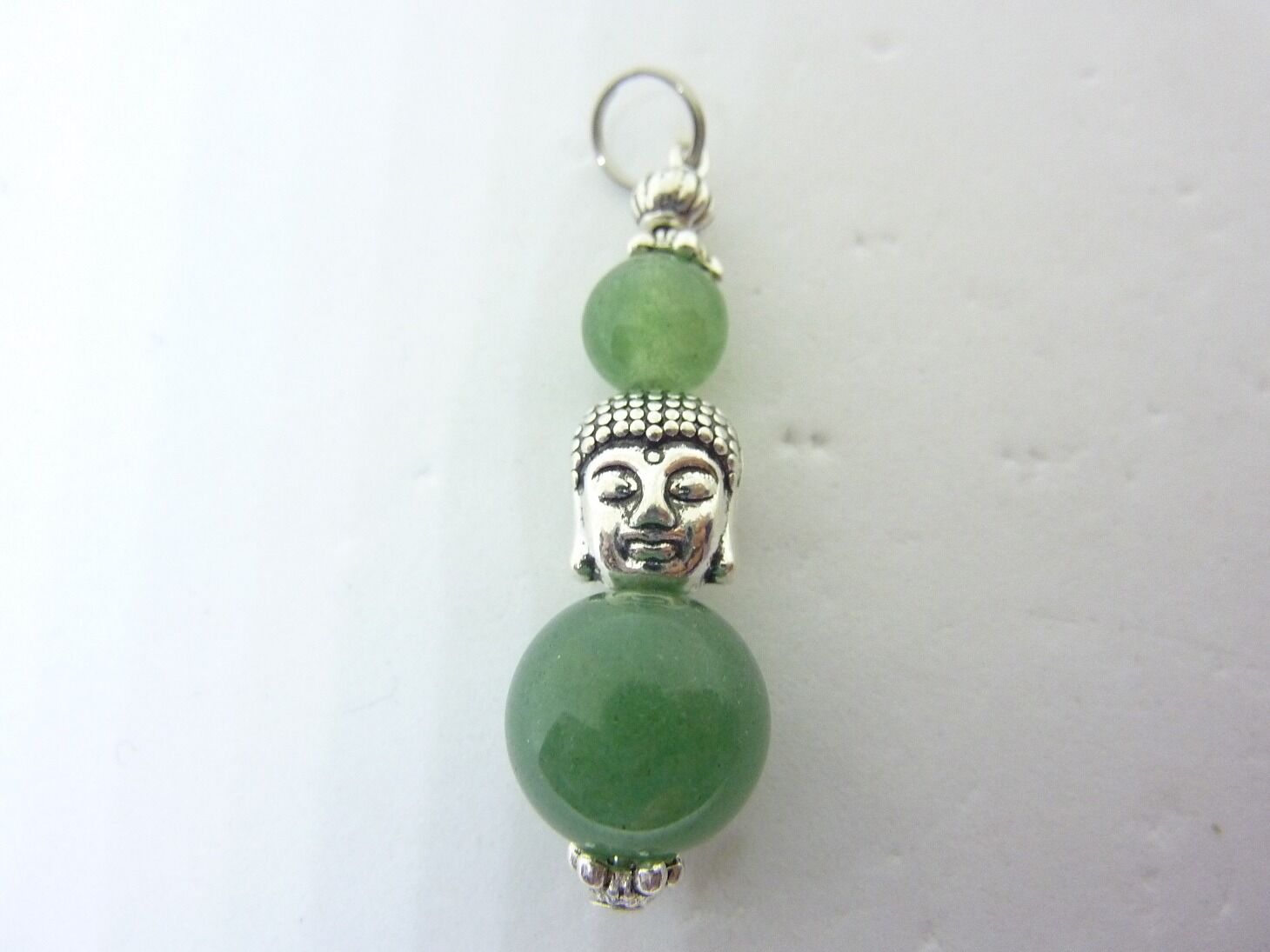PENDENTIF AVENTURINE VERTE BOUDDHA PAIX ET CALME
