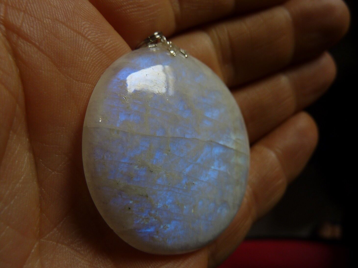 Pendentif Pierre de lune Quiétude et intuition ref 1796