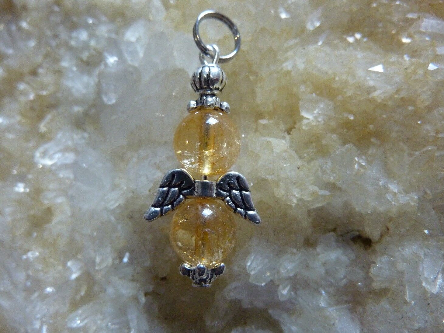 PENDENTIF Ange CITRINE perles rondes 8 mm