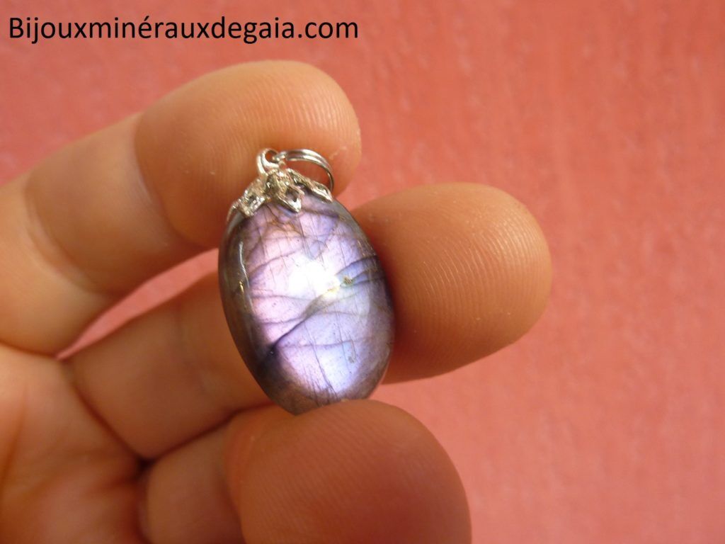 PENDENTIF LABRADORITE VIOLET RARE ! 4,2 gr REF 3679