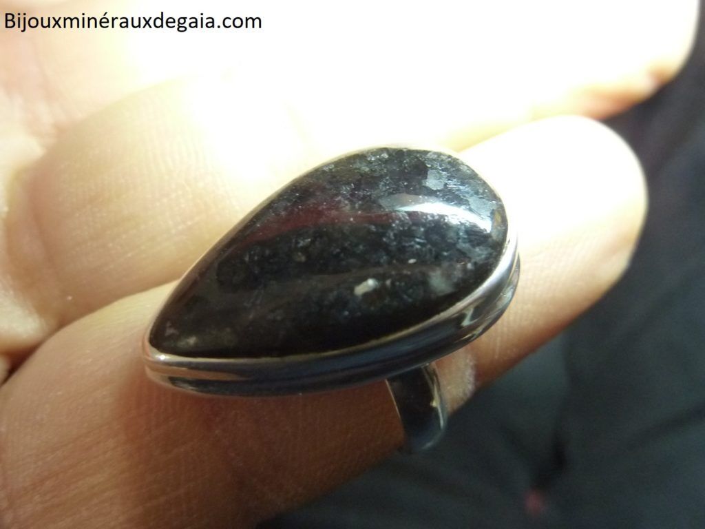 Bague Nuummite monture argent 925 taille 54 ref 2950