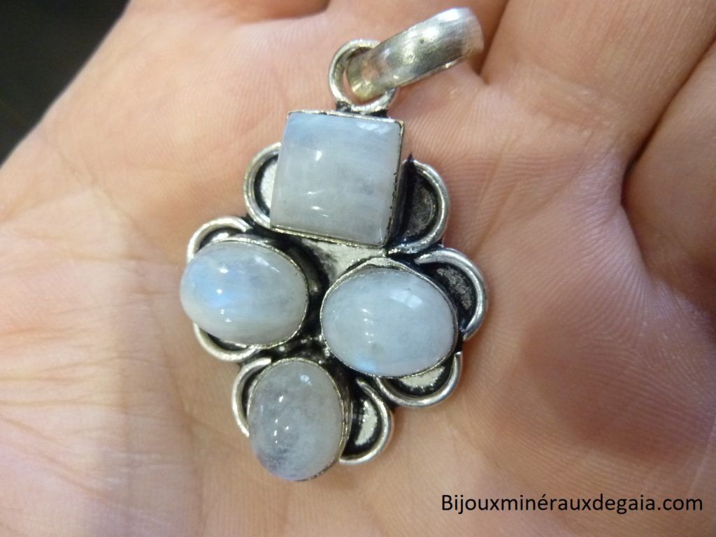 PENDENTIF PIERRE DE LUNE ET ARGENT ref 3696