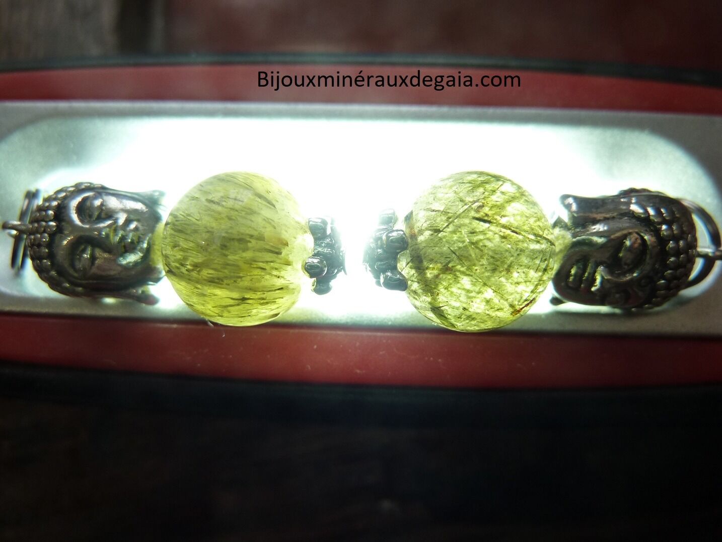 Pendentif quartz tourmaliné verte - Bouddha rare ! Perles rondes 10,5 mm