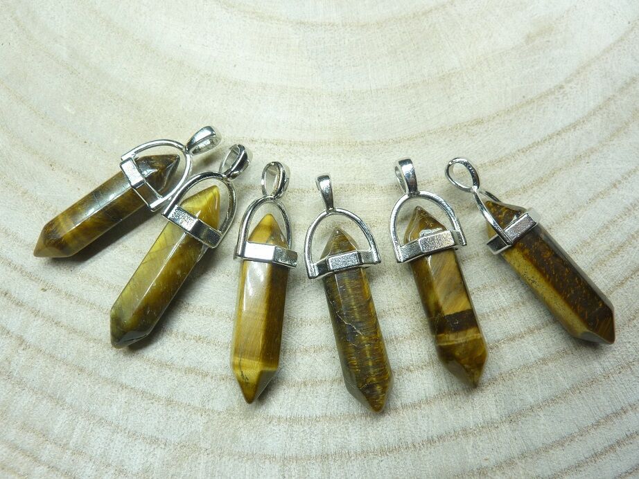 Pendentif oeil de tigre pointe