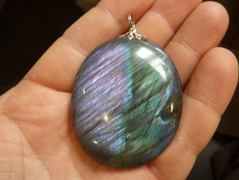 Pendentif Labradorite violet 46,1 g réf 2807