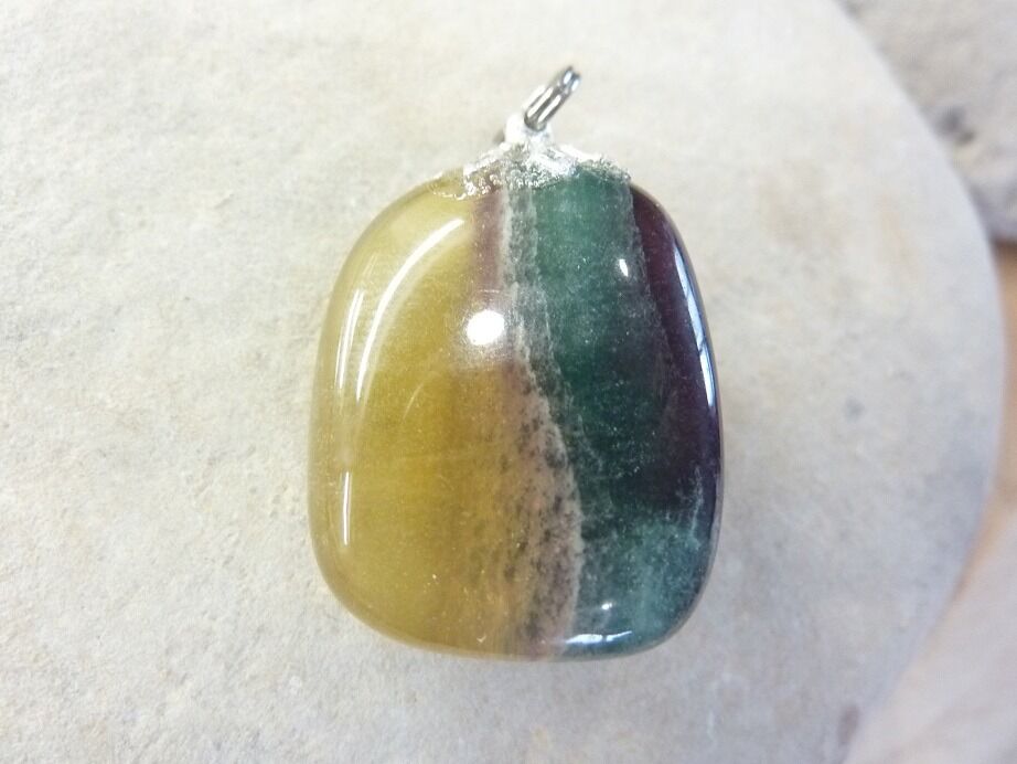 Pendentif Fluorite jaune top énergies positive ref 0212