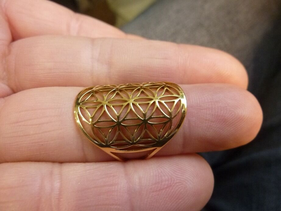 Bague Fleur de vie or réglable