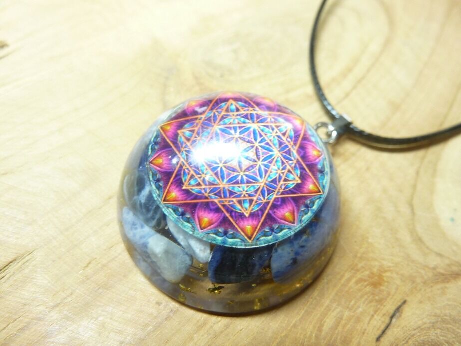 Collier pendentif orgonite cube Métatron - Lapis lazuli – Image 3