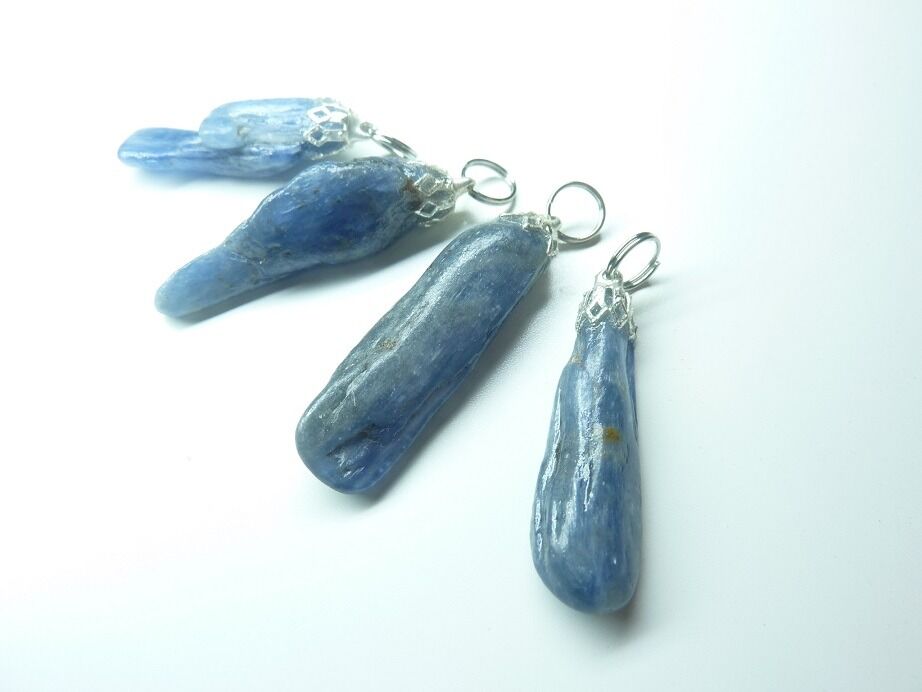 Pendentif Cyanite Disthène à l'unité