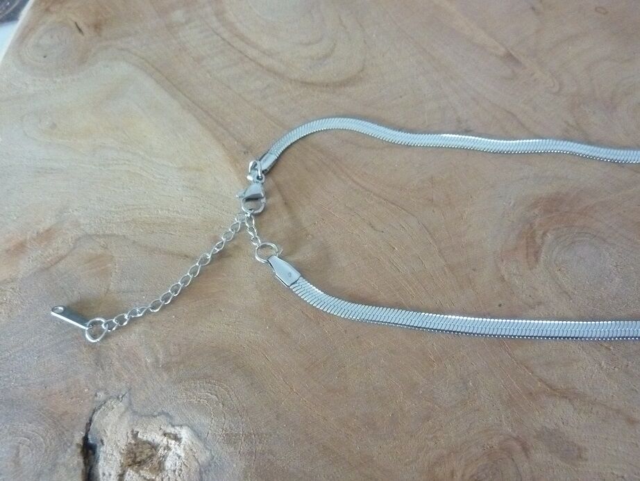 Collier Pendentif noeud de sorcière (Wiccan) ref 02 argent