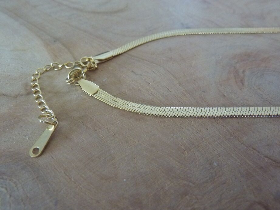 Collier Pendentif noeud de sorcière (Wiccan) ref 02 or