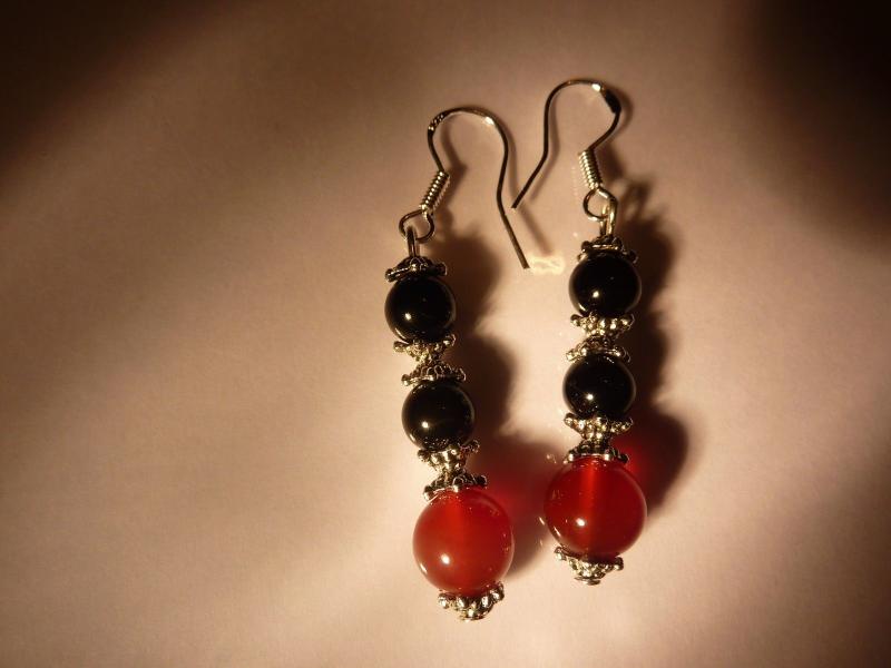 Boucles d'oreilles cornaline tourmaline noire perles rondes 8-6mm