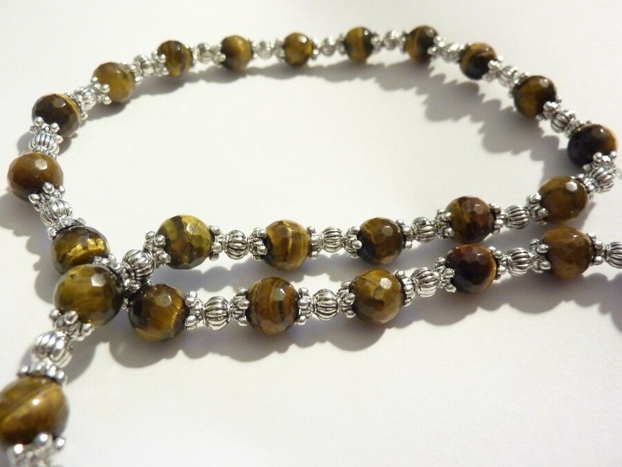 COLLIER PROTECTION OEIL DE TIGRE PERLES A FACETTES 8MM ET PLAQUé ARGENT – Image 2