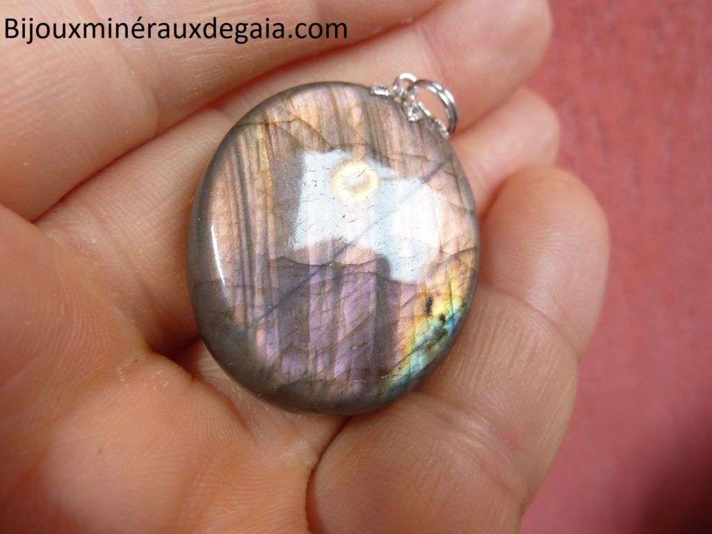 Pendentif Labradorite orange-violette Rare ! Poids 15,6 gr ref 8614