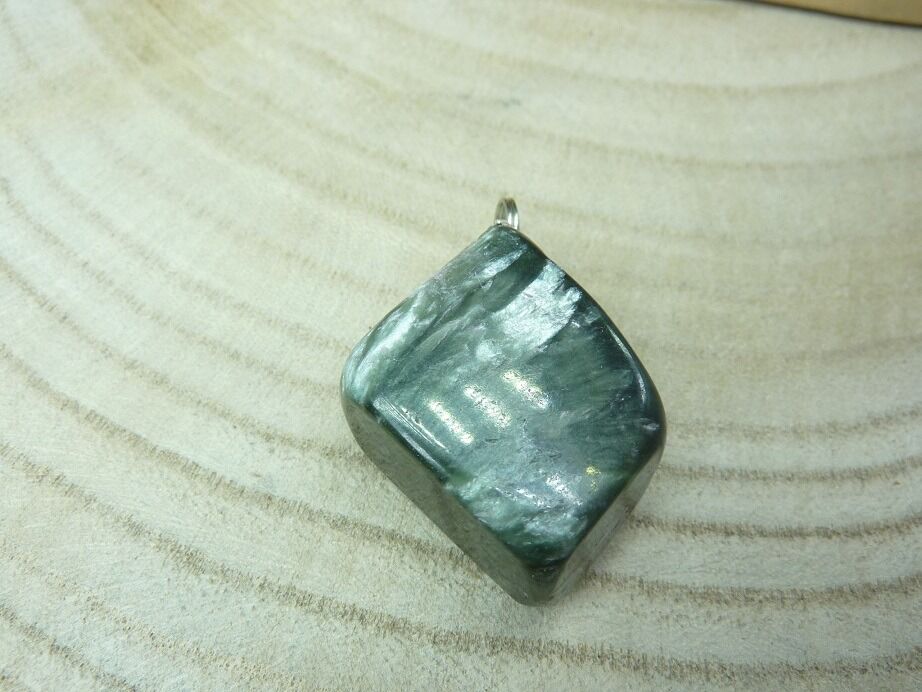 Pendentif Séraphinite ref 3826