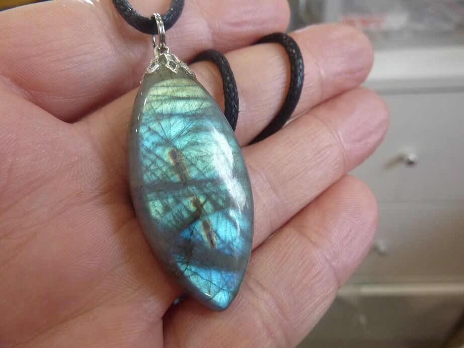 Collier pendentif Labradorite ref 2538