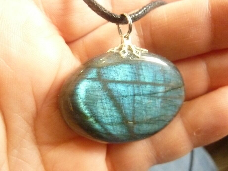 Collier pendentif Labradorite spécial thérapeute GG 852